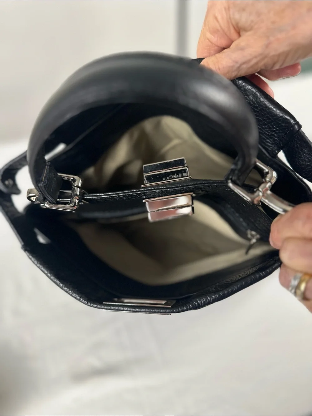Classic Black Leather Satchel Handbag - Timeless Everyday Style